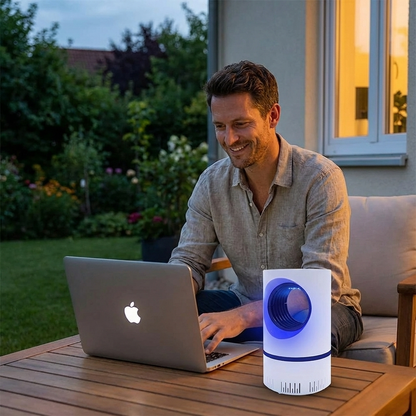 EcoGuard™ 360°: Lámpara Mata Mosquitos de Succión Silenciosa
